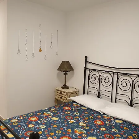 Terminal 4 Hostel *